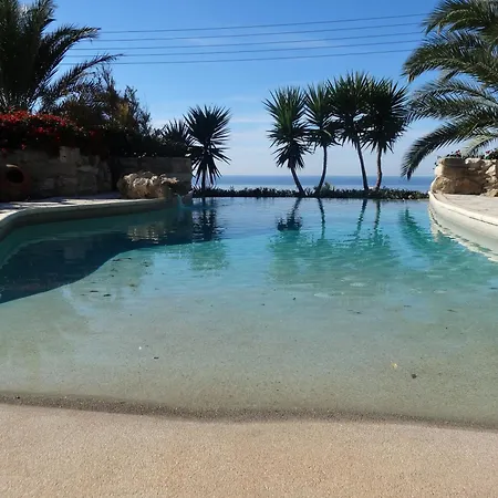 Adonia - Tj Villa