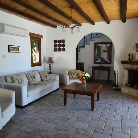 Adonia - Tj Villa Paphos