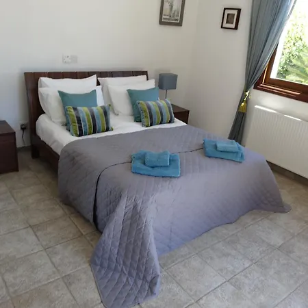 Adonia - Tj Paphos